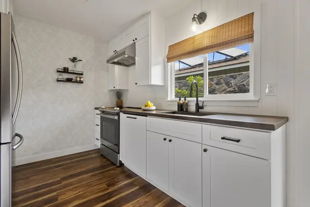 Listing Image for 151 Kauhaa St 14 of 44