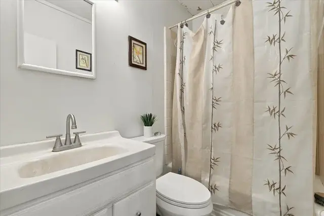 Listing Image for 461 Lono Ave 15 of 21