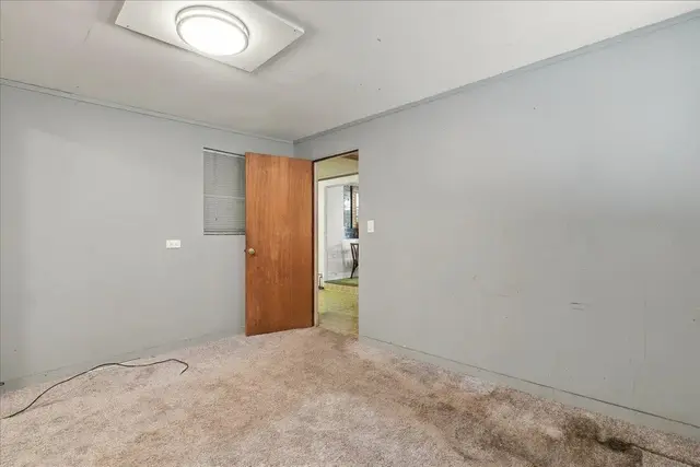 Listing Image for 461 Lono Ave 8 of 21