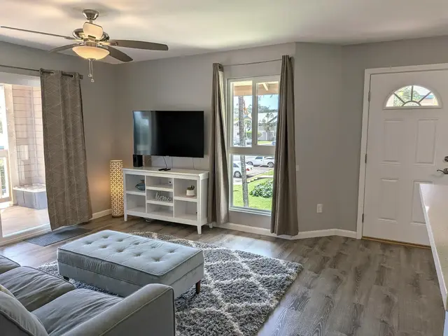 Listing Image for 50 Kapi Ln 16-202 6 of 16
