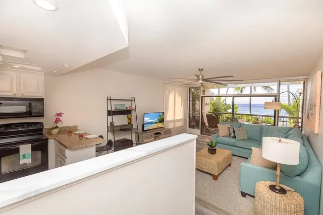 Listing Image for 3875 Lower Honoapiilani Rd A207 11 of 16