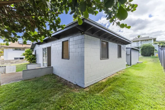 Listing Image for 290 Hokulani St 10 of 48