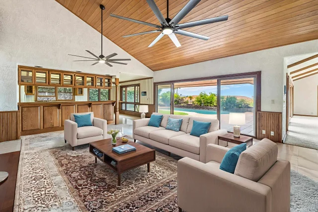 Listing Image for 3919 Waakaula Pl 20 of 44