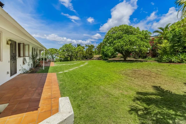 Listing Image for 3919 Waakaula Pl 37 of 44