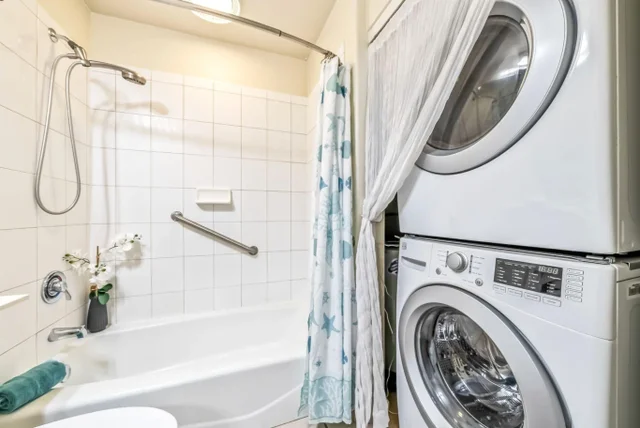 Listing Image for 663 Meakanu Ln 701 13 of 49