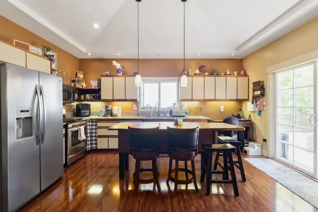 Listing Image for 60 Naniuka Pl 11 of 45