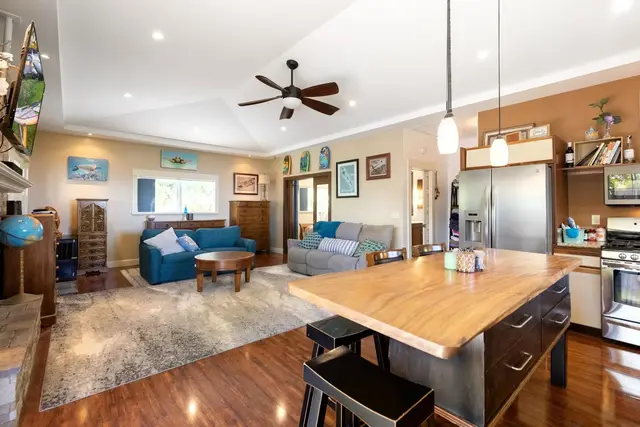 Listing Image for 60 Naniuka Pl 14 of 45