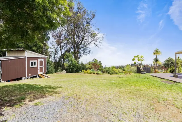 Listing Image for 60 Naniuka Pl 32 of 45