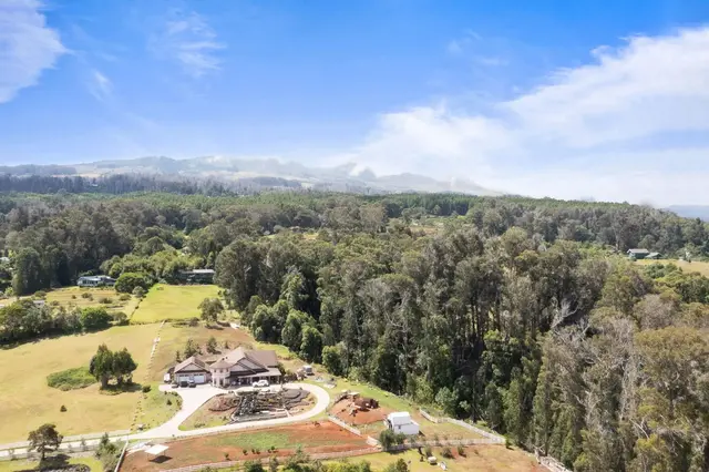 Listing Image for 60 Naniuka Pl 35 of 45
