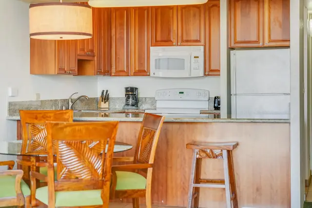 Listing Image for 3445 Lower Honoapiilani Rd 947 18 of 46