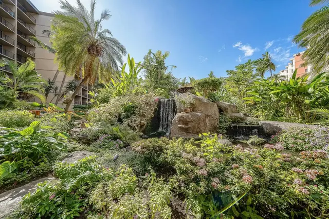 Listing Image for 3445 Lower Honoapiilani Rd 947 34 of 46
