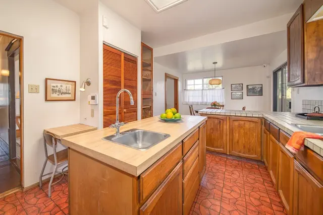 Listing Image for 808 Makawao Ave 24 of 49