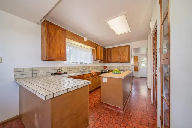 Listing Image for 808 Makawao Ave 26 of 49