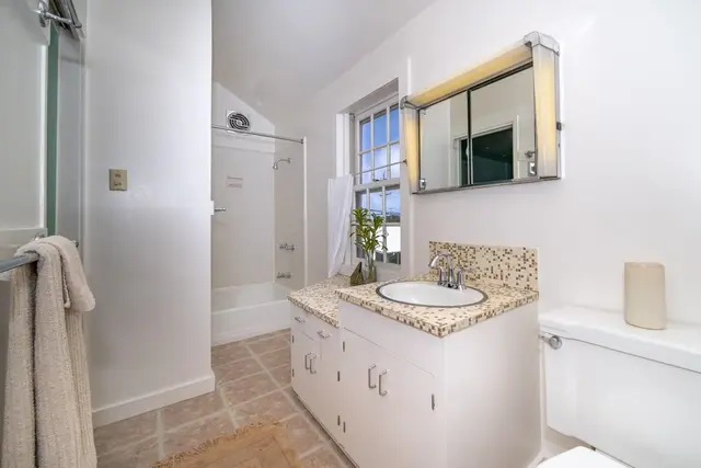 Listing Image for 808 Makawao Ave 40 of 49
