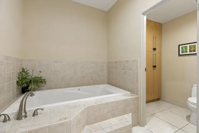 Listing Image for 500 Kapalua Dr 27t7 26 of 36
