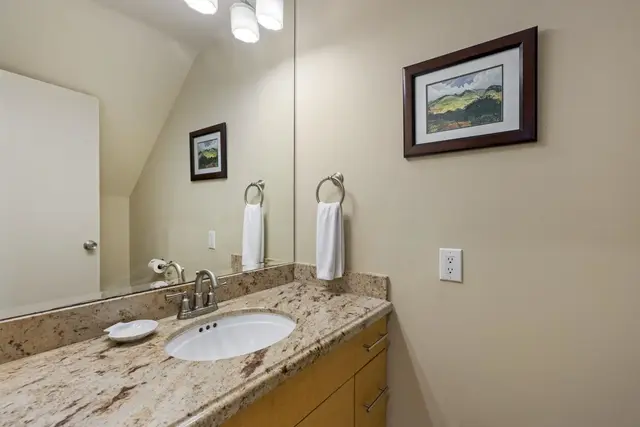 Listing Image for 500 Kapalua Dr 27t7 36 of 36
