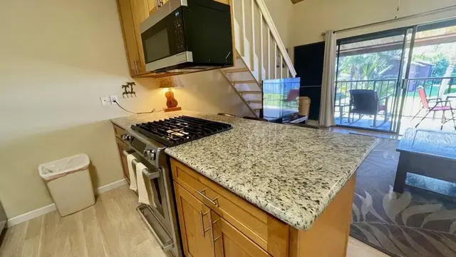 Listing Image for 1000 Kamehameha V Hwy 314a 5 of 34