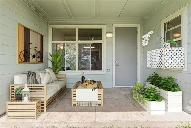 Listing Image for 115 Hoowaiwai Loop 602 30 of 50