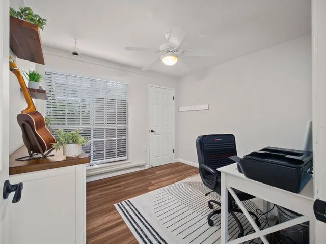 Listing Image for 160 Keonekai Rd 8-101 10 of 29