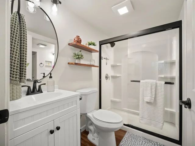 Listing Image for 160 Keonekai Rd 8-101 12 of 29