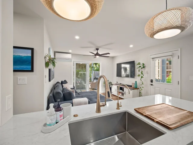 Listing Image for 160 Keonekai Rd 8-101 3 of 29