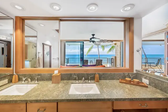 Listing Image for 3601 Lower Honoapiilani Rd 301 25 of 47