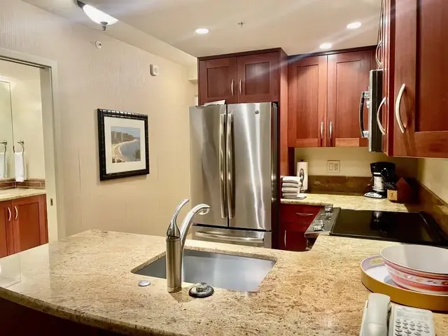 Listing Image for 2481 Kaanapali Pkwy 818n 13 of 26