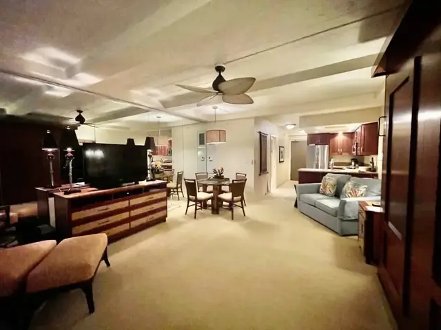 Listing Image for 2481 Kaanapali Pkwy 818n 6 of 26