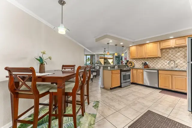 Listing Image for 938 S Kihei Rd 501 9 of 45