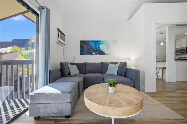Listing Image for 1299 Uluniu Rd 201b 8 of 42