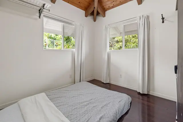 Listing Image for 461-465 Palani Pl 24 of 50