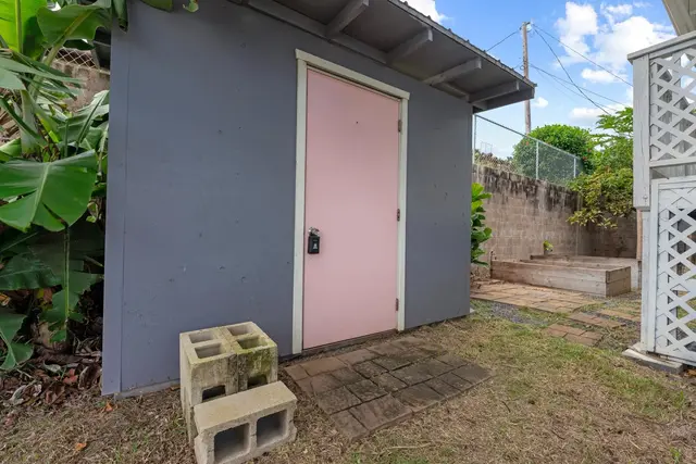 Listing Image for 461-465 Palani Pl 28 of 50