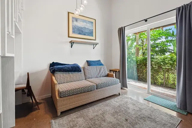 Listing Image for 461-465 Palani Pl 36 of 50
