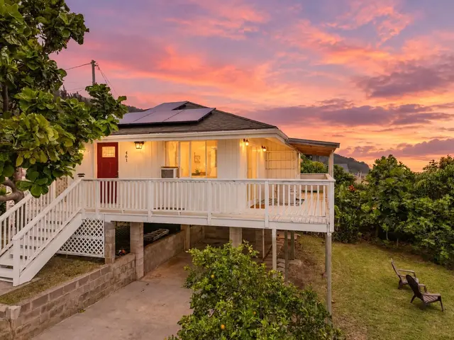 Listing Image for 461-465 Palani Pl 4 of 50