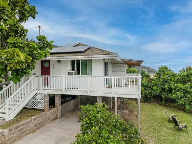 Listing Image for 461-465 Palani Pl 8 of 50