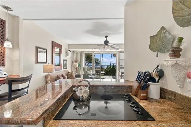 Listing Image for 300 Hauoli St B8 10 of 42