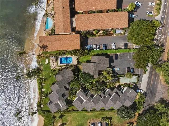 Listing Image for 300 Hauoli St B8 18 of 42