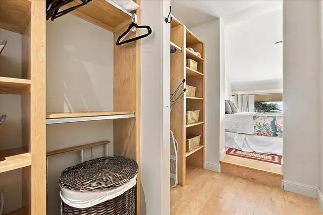 Listing Image for 300 Hauoli St B8 23 of 42