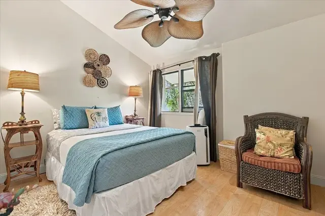 Listing Image for 300 Hauoli St B8 29 of 42