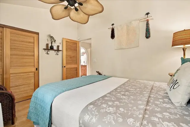 Listing Image for 300 Hauoli St B8 30 of 42
