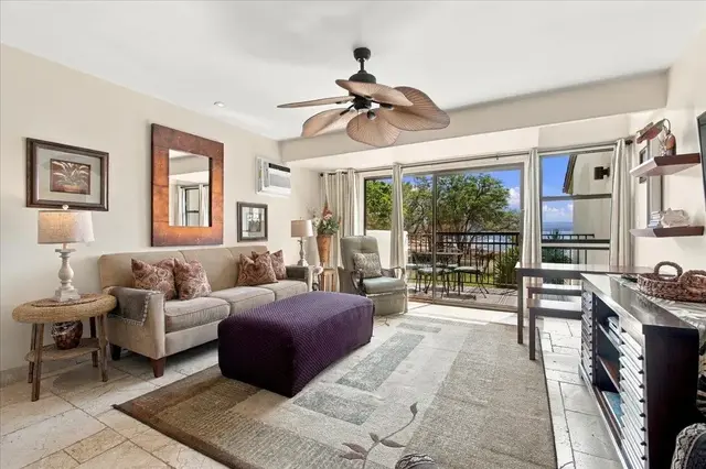 Listing Image for 300 Hauoli St B8 5 of 42