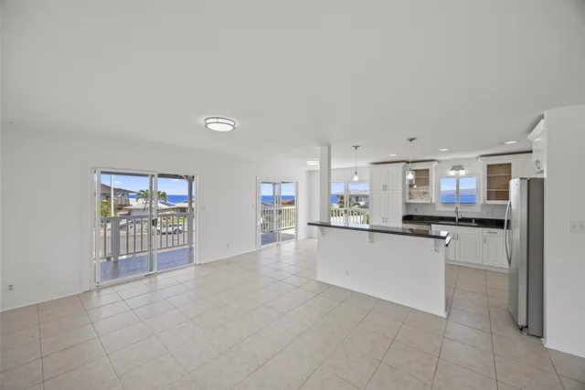 Listing Image for 1349 Kakae Pl 13 of 30