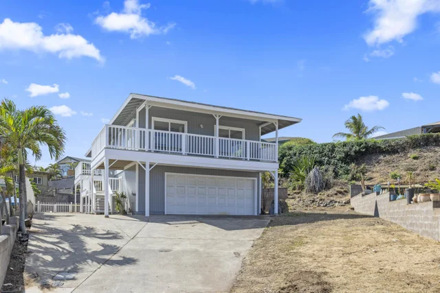 Listing Image for 1349 Kakae Pl 3 of 30