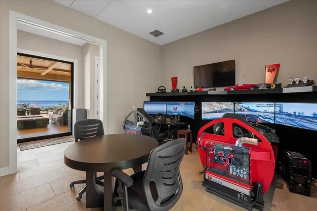 Listing Image for 44 Anapuni Loop 3 30 of 49