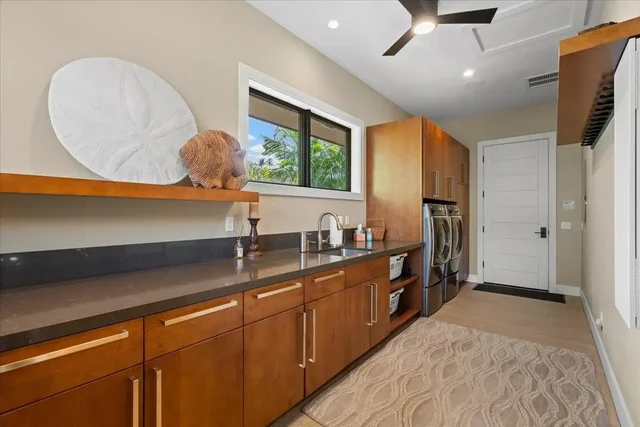 Listing Image for 44 Anapuni Loop 3 32 of 49