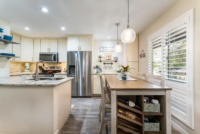 Listing Image for 140 Uwapo Rd 58-204 1 of 34