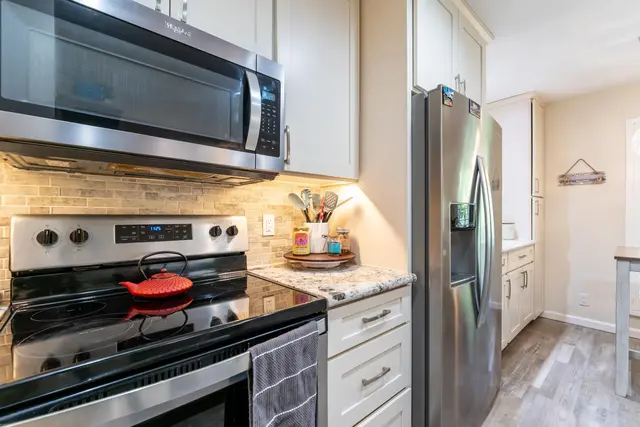 Listing Image for 140 Uwapo Rd 58-204 10 of 34