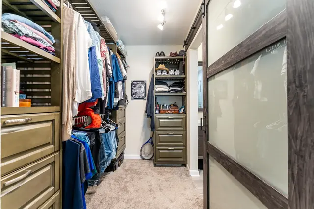 Listing Image for 140 Uwapo Rd 58-204 21 of 34