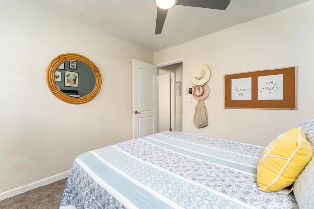 Listing Image for 140 Uwapo Rd 58-204 26 of 34