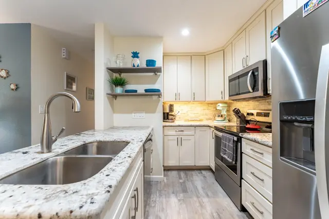 Listing Image for 140 Uwapo Rd 58-204 8 of 34